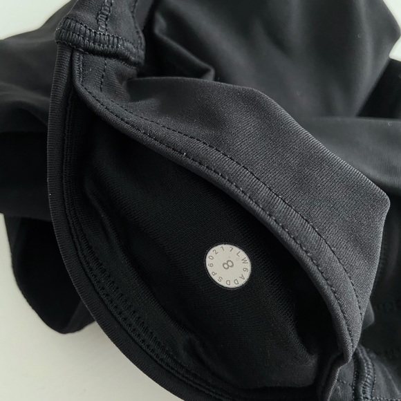 Lululemon Train Times 17” Cropped Leggings - Picture 3 of 5